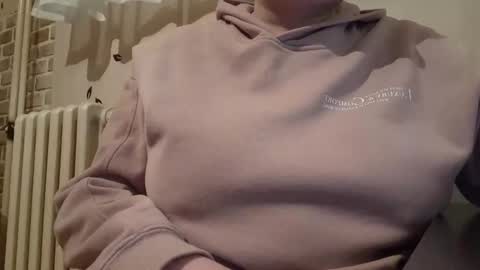 Snapshot of irinnak chatting on 02/24/25, 08:47 IrinnaK online show from 02/24/25, 08:47