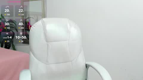 iris8_ online show from 11/19/25, 01:33