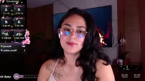 Snapshot of iris_colette chatting on 07/10/26, 01:43 iris_colette online show from 07/10/26, 01:43