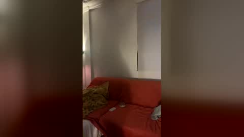 iris_dionisio online show from 04/19/26, 11:51