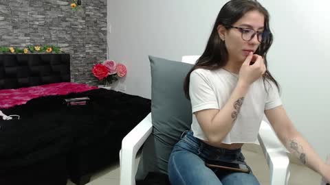 Snapshot of iris_joi chatting on 12/21/24, 08:28 Iirs online show from 12/21/24, 08:28