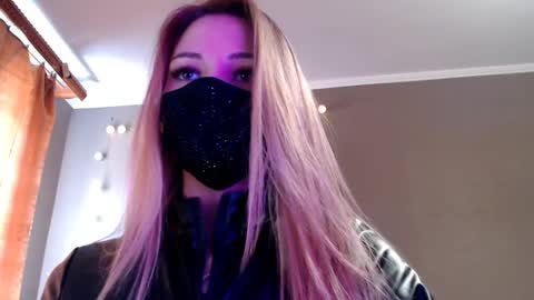 Lily online show from 03/13/26, 02:01