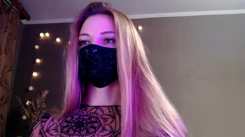 Lily online show from 04/02/26, 04:59