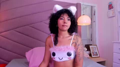 Snapshot of iris_licht chatting on 07/16/26, 03:18 Iris Licht online show from 07/16/26, 03:18