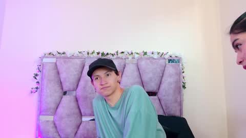 Iris online show from 03/15/26, 05:30