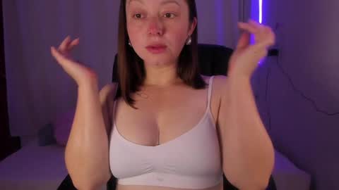 natalia online show from 12/22/24, 12:38