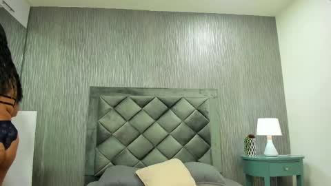 iris_mazza online show from 05/26/26, 03:35