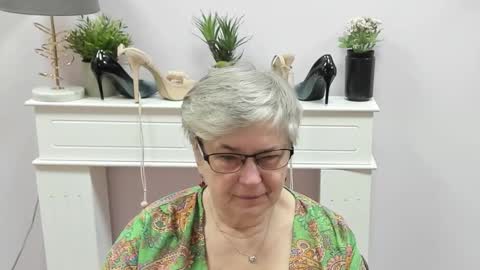 I R I S online show from 02/03/26, 07:02