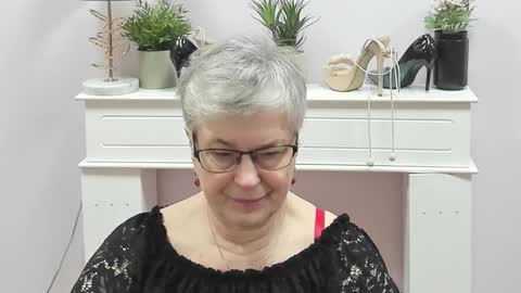 I R I S online show from 02/23/26, 07:06