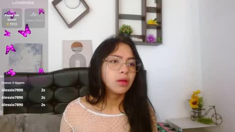 Snapshot of irisgp chatting on 02/28/26, 11:22 Rose online show from 02/28/26, 11:22