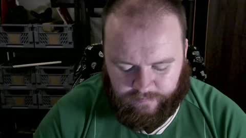 Snapshot of irishdaddy24 chatting on 12/03/24, 05:12 twitter theirishman205 online show from 12/03/24, 05:12