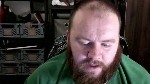 Snapshot of irishdaddy24 chatting on 12/03/24, 08:17 twitter theirishman205 online show from 12/03/24, 08:17