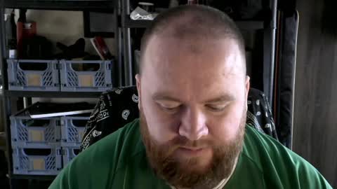 Snapshot of irishdaddy24 chatting on 12/07/24, 01:18 twitter theirishman205 online show from 12/07/24, 01:18