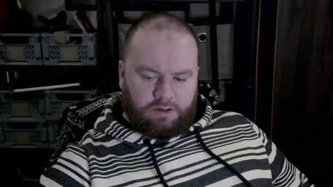 Snapshot of irishdaddy24 chatting on 12/07/24, 09:44 twitter theirishman205 online show from 12/07/24, 09:44