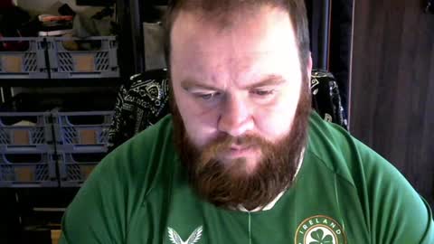 Snapshot of irishdaddy24 chatting on 01/24/25, 03:13 twitter theirishman205 online show from 01/24/25, 03:13