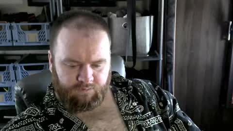 Snapshot of irishdaddy24 chatting on 02/22/25, 12:19 twitter theirishman205 online show from 02/22/25, 12:19