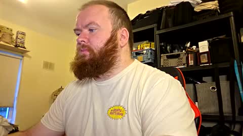 Snapshot of irishdaddy24 chatting on 10/12/25, 07:07 twitter theirishman205 online show from 10/12/25, 07:07