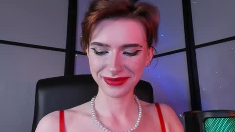 Snapshot of irisice chatting on 01/01/25, 05:11 Miss Iris Fansly Miss Iris new inst.  online show from 01/01/25, 05:11