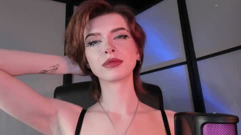 Snapshot of irisice chatting on 01/10/25, 10:25 Miss Iris Fansly Miss Iris new inst.  online show from 01/10/25, 10:25