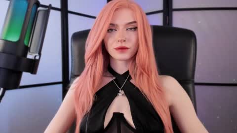 Snapshot of irisice chatting on 02/28/25, 12:20 Miss Iris Fansly Miss Iris new inst.  online show from 02/28/25, 12:20