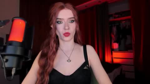 Snapshot of irisice chatting on 10/06/25, 07:11 Miss Iris Fansly Miss Iris new inst.  online show from 10/06/25, 07:11
