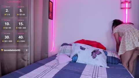 Snapshot of iriss_1 chatting on 10/22/25, 06:07 Iriss online show from 10/22/25, 06:07