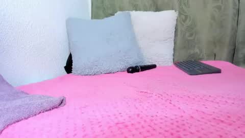 iris online show from 02/23/25, 03:51