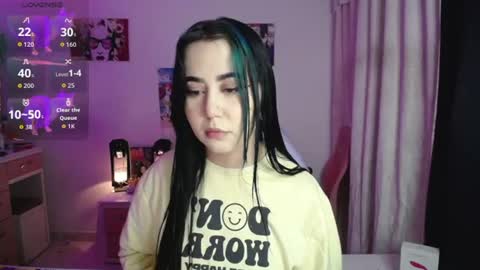 Snapshot of iriss_sky chatting on 07/05/26, 04:07 Iris online show from 07/05/26, 04:07
