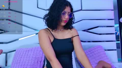 Snapshot of irissross chatting on 02/17/25, 11:23 Iris online show from 02/17/25, 11:23