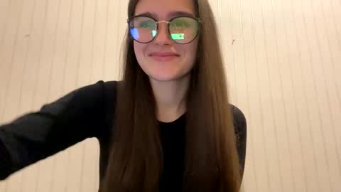 irisss31 online show from 01/03/25, 05:20