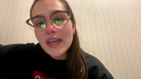 irisss31 online show from 02/06/25, 07:07