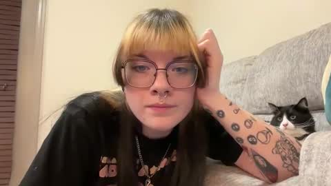 irissweets online show from 03/17/26, 02:38