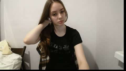 irma_b2004 online show from 04/25/26, 08:39