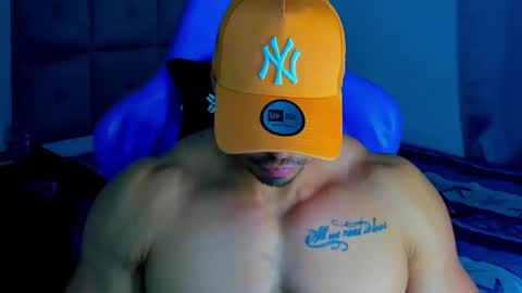 Snapshot of iron_coleman chatting on 02/17/25, 03:04 Iron online show from 02/17/25, 03:04