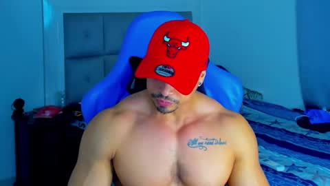 Snapshot of iron_coleman chatting on 02/21/25, 01:55 Iron online show from 02/21/25, 01:55