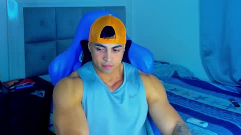 Snapshot of iron_coleman chatting on 03/01/25, 02:59 Iron online show from 03/01/25, 02:59