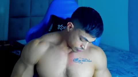 Snapshot of iron_coleman chatting on 03/09/25, 06:39 Iron online show from 03/09/25, 06:39