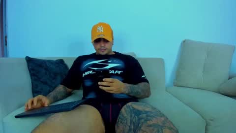 Snapshot of iron_coleman chatting on 10/06/25, 04:32 Iron online show from 10/06/25, 04:32