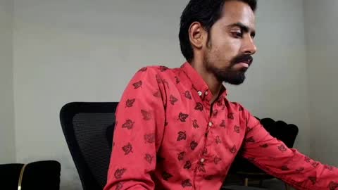 Naveed online show from 06/16/26, 06:10