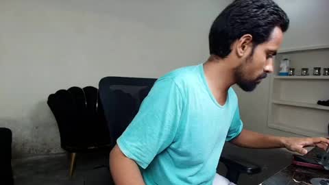 Naveed online show from 07/04/26, 06:58