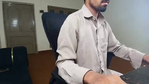 Naveed online show from 07/25/26, 06:05