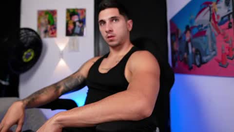 Snapshot of ironflex1 chatting on 06/25/26, 04:00 Jake online show from 06/25/26, 04:00