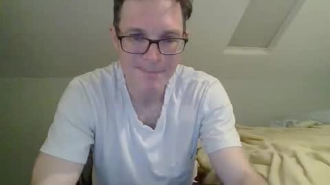 Snapshot of ironsharp chatting on 02/13/26, 01:01 ironsharp online show from 02/13/26, 01:01