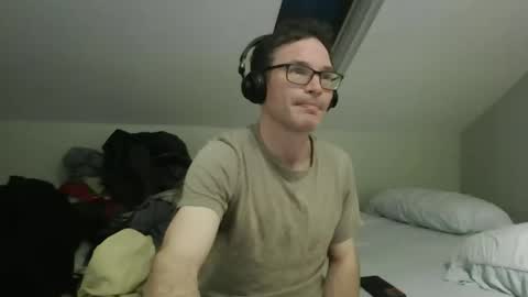 Snapshot of ironsharp chatting on 03/12/26, 10:43 ironsharp online show from 03/12/26, 10:43