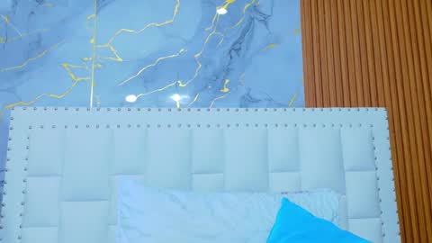 Sandy  online show from 09/16/25, 12:28