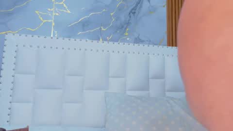 Sandy  online show from 09/20/25, 12:28