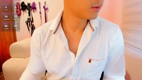 Snapshot of irvinepassion chatting on 02/20/26, 09:21 WILL ANDREW online show from 02/20/26, 09:21