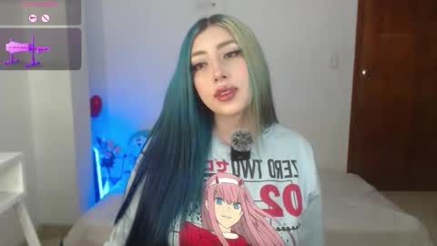 Snapshot of is_nat chatting on 11/28/25, 09:01 Nat online show from 11/28/25, 09:01