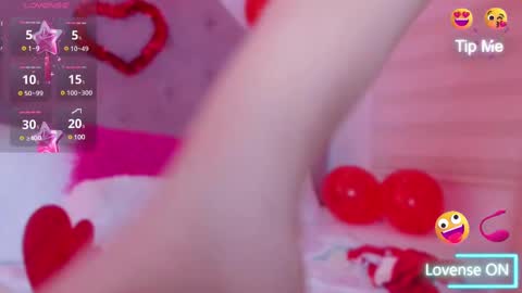 Snapshot of isa__cute chatting on 02/14/25, 06:12 ISA online show from 02/14/25, 06:12