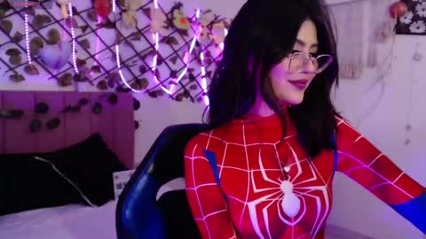 Snapshot of isa_bunny18 chatting on 10/31/25, 06:03 isabela online show from 10/31/25, 06:03